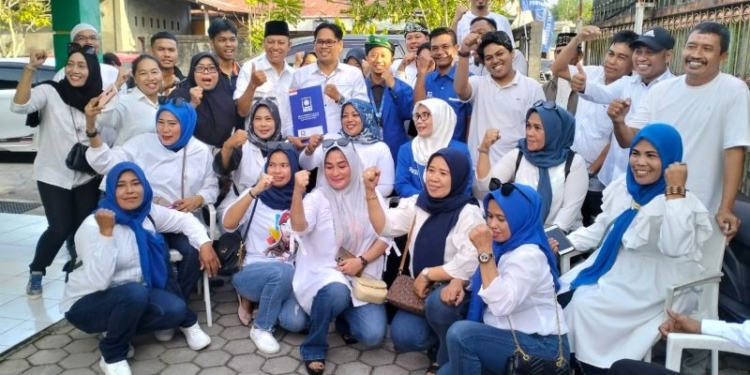 Kaum Milenial dan Pemuka Agama Turut Daftarkan Sulaiman ke PAN