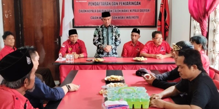 Serius Ingin Diusung PDI-P, Khairul Hadir Langsung Kembalikan Formulir