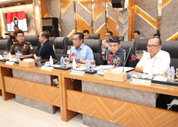 Pj Walikota Tarakan Hadiri Rakor Penyelesaian Lahan Pantai Amal dengan Menko Polhukam