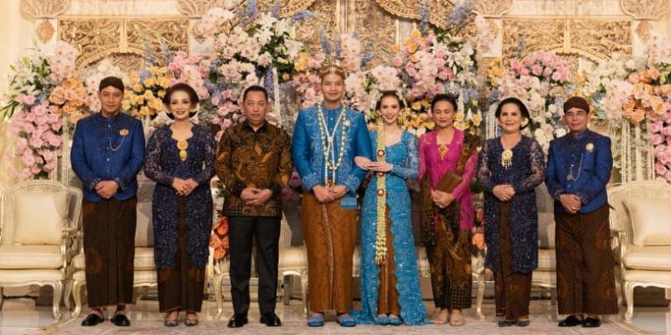 Pekiban Dayak Kenyah Warnai Pernikahan Putra Kapolda Kaltara