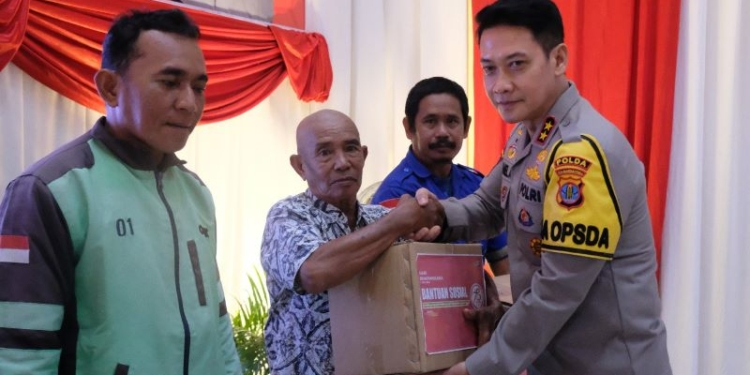 Sambut Hari Bhayangkara ke-78, Polda Kaltara Bagikan 8 Ribu Paket Bansos ke Masyarakat