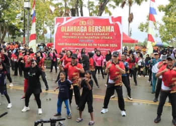 Sambut Hari Bhayangkara ke-78, Sekprov Apresiasi Gelaran Jalan Sehat