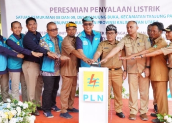 Permukiman Transmigrasi Tanjung Buka Tersambung Aliran Listrik