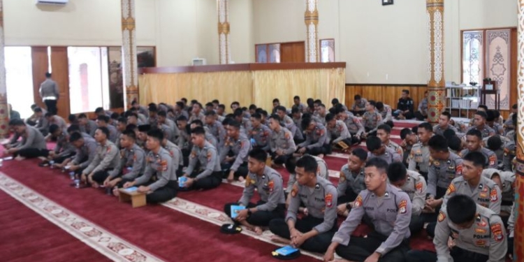 Bentuk Karakter Personel yang Riligius, Polda Kaltara Rutin Gelar Binrohtal