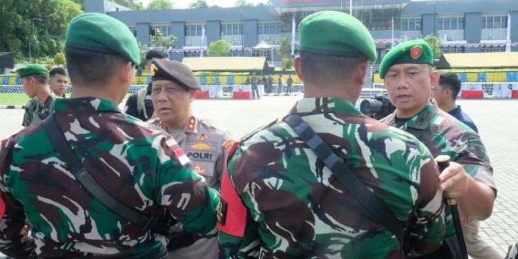 Kapolda Kaltara Turut Sambut Satgas Pamtas RI-Malaysia Yonarmed 11/GG/2/K dan Yonzipur 8/SMG