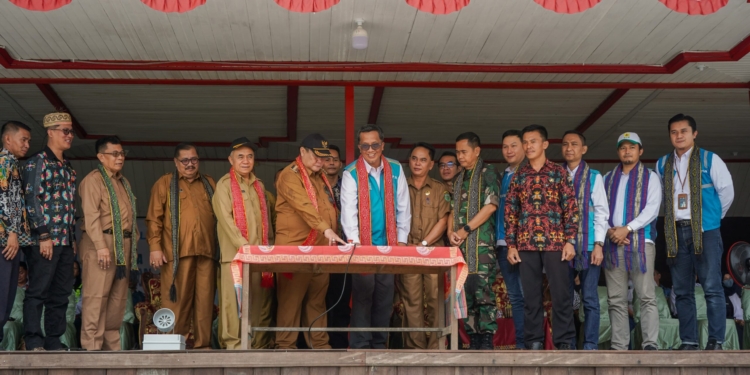 Dorong Pemerataan Akses Listrik, PLN Tingkatkan Rasio Desa Berlistrik di Kaltim menjadi 91,12%