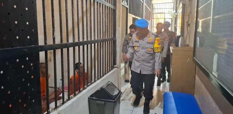 Kabid Propam Cek Ruang Tahanan dan Penyaluran Dana OMP Kayan 2024 di Polres Nunukan