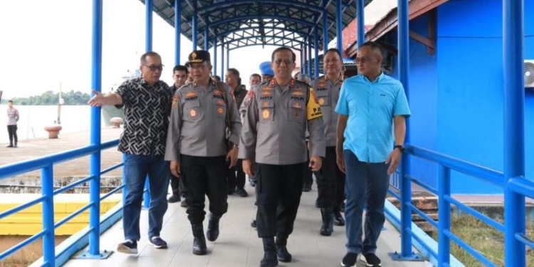 Kapolda dan Wakapolda Kaltara Antar Keberangkatan Brigjen Pol Golkar Pangarso Rahardjo Winarsadi