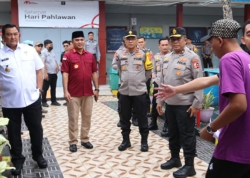 Wakapolda Bersama Pamatwil Mabes Polri Monitoring Pemungutan Suara di Tarakan
