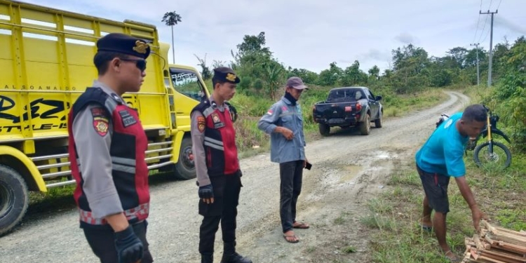 Ditsamapta Polda Kaltara Hadir Lewat Patroli Ranmor R4 Dalam Rangka Harkamtibmas