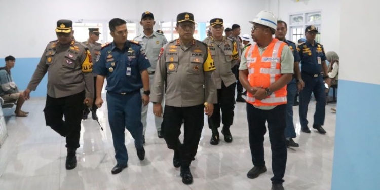 Cek Pos Lilin Kayan 2024 Kota Tarakan, Kapolda Kaltara Pastikan Pelayanan Prima kepada Masyarakat