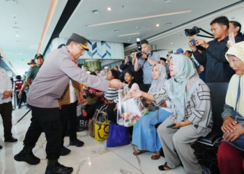 Tinjau Kesiapan Pelabuhan Merak, Kapolri: Standar Pelayanan Semakin Baik