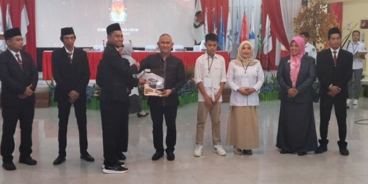 KPU Tetapkan dr. H. Khairul M.Kes – Ibnu Saud Wali Kota dan Wakil Wali Kota Tarakan