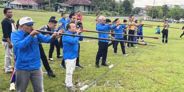Wabup Kilat Buka Kompetisi Permainan Rakyat Pekan Kebudayaan Daerah
