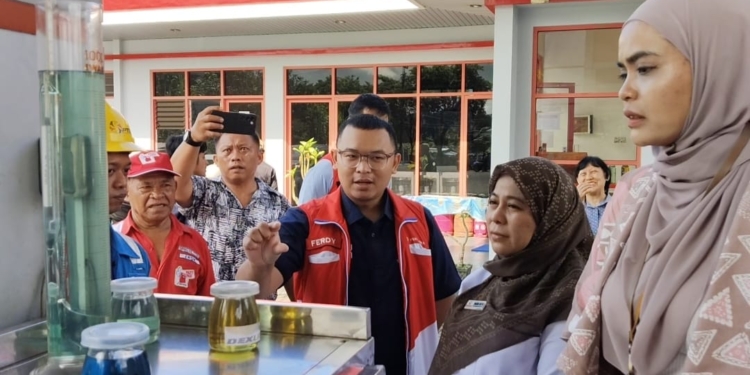 Sikapi Keluhan Masyarakat, Ombudsman Bersama Stakeholder Terkait Sidak SPBU dan Bengkel Mobil di Mulawarman