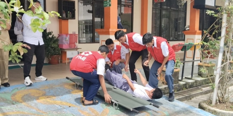 PMI Tarakan Bekali Siswa SLB akan Kesiapsiagaan Bencana