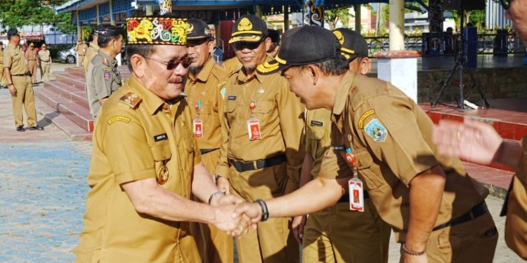 Wagub Ingkong Ala Ingatkan ASN Tunjukkan Semangat Kerja Melayani Masyarakat