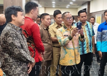 Bupati Syarwani Launching Pembayaran PBB P2 Menggunakan QRIS