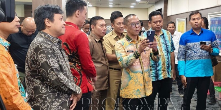 Bupati Syarwani Launching Pembayaran PBB P2 Menggunakan QRIS
