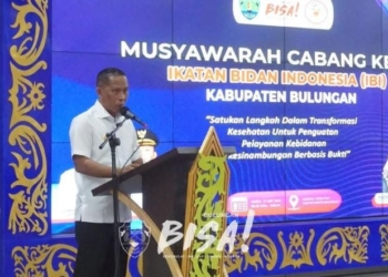 Bupati Syarwani Apresiasi Peran Bidan dalam Menjaga Kesehatan Ibu dan Anak