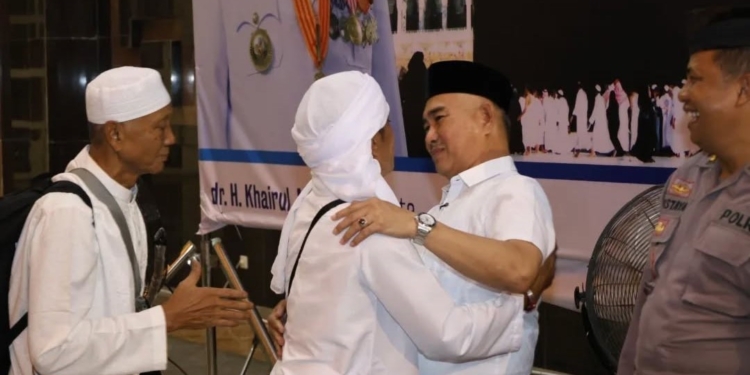 Sambut Kedatangan Jemaah Haji, Wali Kota Khairul Berharap Jadi Haji Mabrur