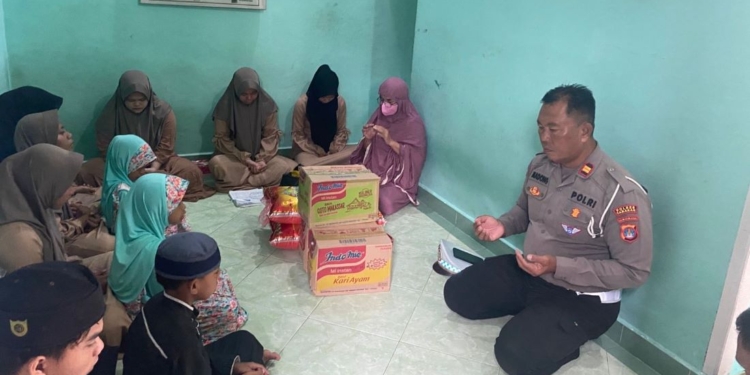 Satlantas Polres Tarakan Tebar Kebaikan Melalui Jumat Sedekah Barokah