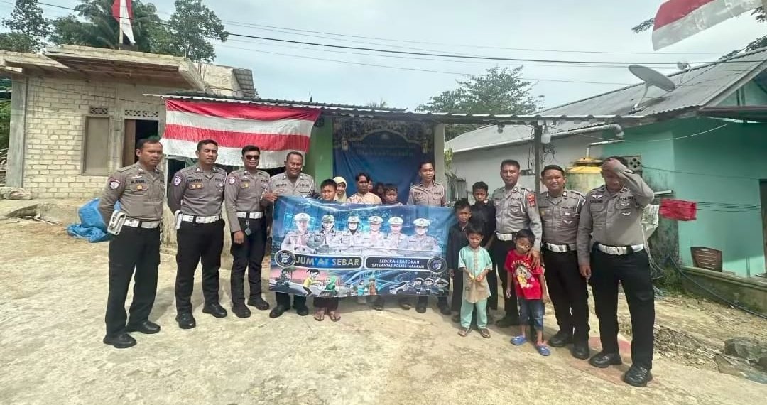 Jumat Sebar, Satlantas Polres Tarakan Berbagi Bersama Panti Asuhan Hidayah Nurul Yaqin