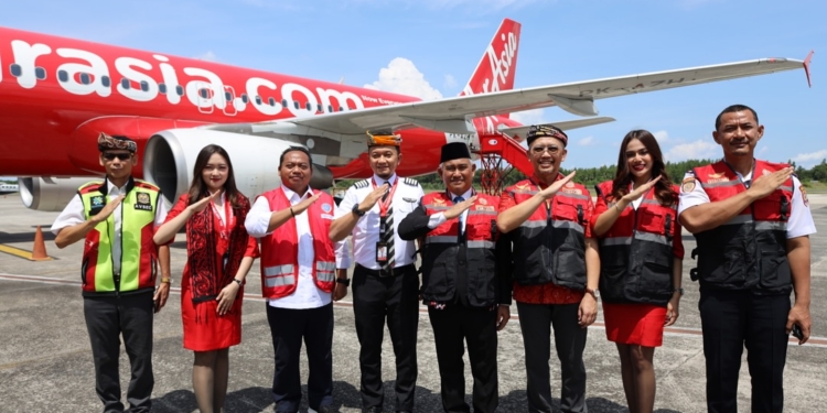 Resmikan Penerbangan Perdana AirAsia, Beri Dampak Positif bagi Pariwisata, Perdagangan hingga Perekonomian Kaltara