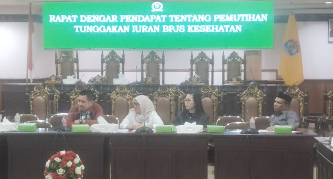 Komisi II DPRD Tarakan gelar RDP membahas rencana kebijakan pemerintah pusat memutihkan tunggakan BPJS Kesehatan. (foto: jendelakaltara.co)