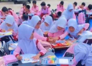 Kemeriahan Hari Anak Nasional di SDN 011 Karang Balik: Gandeng McDonald’s, Asah Kreativitas Siswa Lewat Aksi Seru