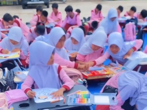 Kemeriahan Hari Anak Nasional di SDN 011 Karang Balik: Gandeng McDonald’s, Asah Kreativitas Siswa Lewat Aksi Seru