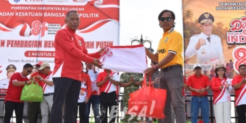 Gelora Nasionalisme di Taman Budaya: Menyambut HUT RI ke-81, Pemkab Bulungan Bagikan Ribuan Bendera Merah Putih