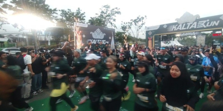 Peserta Kaltara Run antusias mengikuti kegiatan. (foto: jendelakaltara.co)